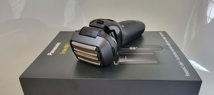 ARC 6 ES-LS9A-K (Image on shavingadvisor)